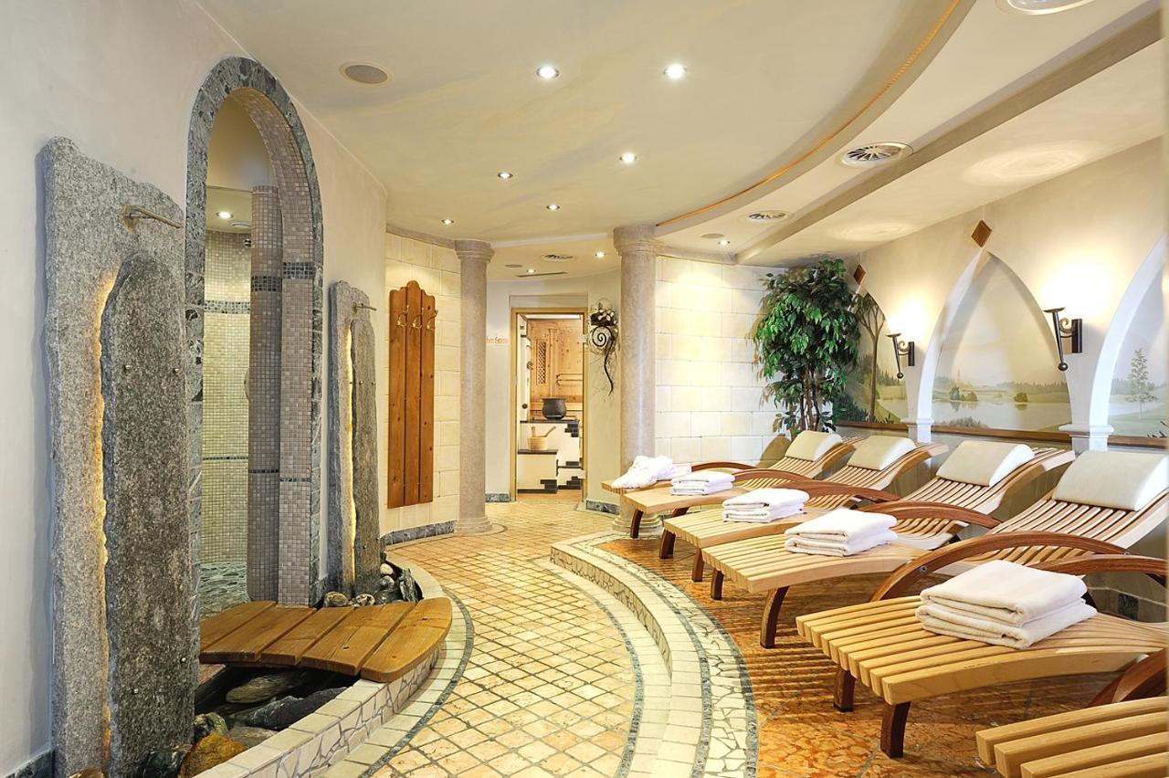 אישגל Sporthotel Almhof מראה חיצוני תמונה